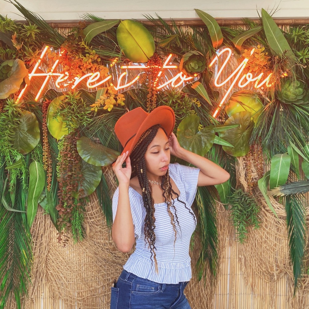 Meet your Posher, Rachel